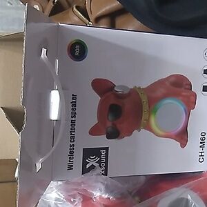 Wireless   Bluetooth speaker NIB